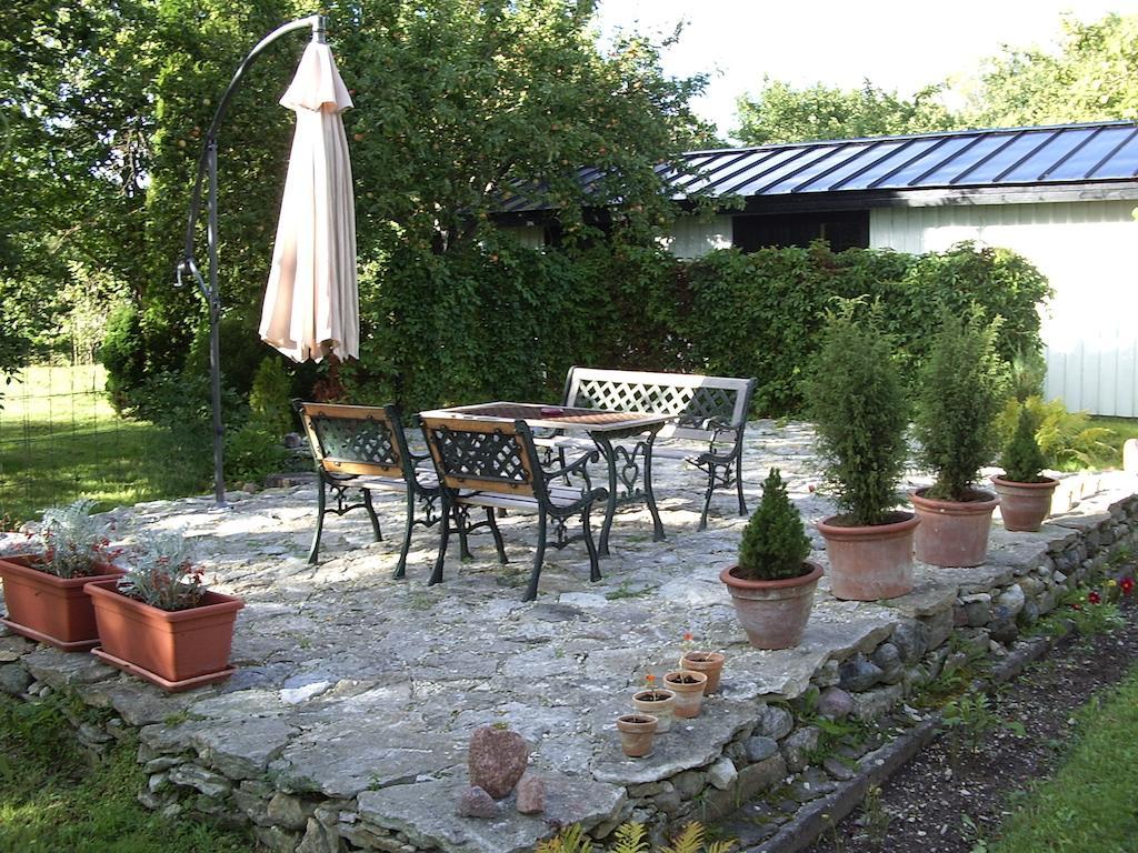 Tuule Villa Kuressaare Exterior photo
